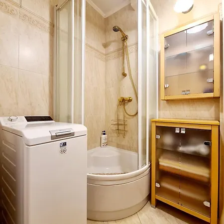 Apartamento Quiet Near Metro And Old Town